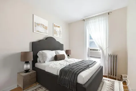 30-19 33rd Street Astoria NY 11102