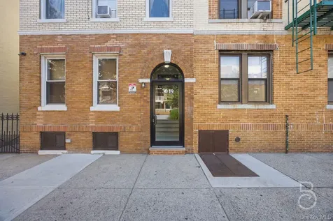 30-19 33rd Street Astoria NY 11102
