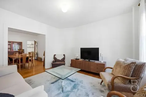 30-19 33rd Street Astoria NY 11102