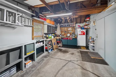 261 Hallock Road Stony Brook NY 11790