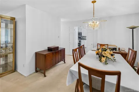 261 Hallock Road Stony Brook NY 11790