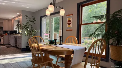 40 Kleinekill Drive New Paltz NY 12561