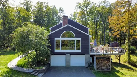 40 Kleinekill Drive New Paltz NY 12561