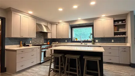 40 Kleinekill Drive New Paltz NY 12561