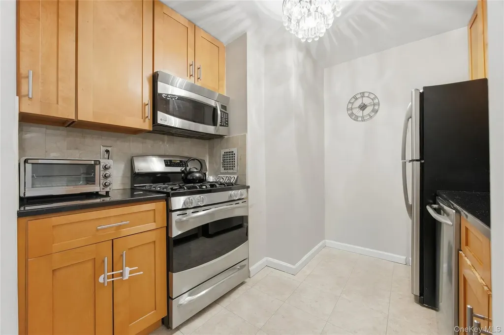 21 Fairview Avenue Tuckahoe NY 10707