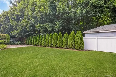 6 Center Street Hicksville NY 11801