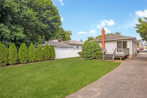 6 Center Street Hicksville NY 11801