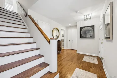 1660 Fenimore Road Hewlett NY 11557
