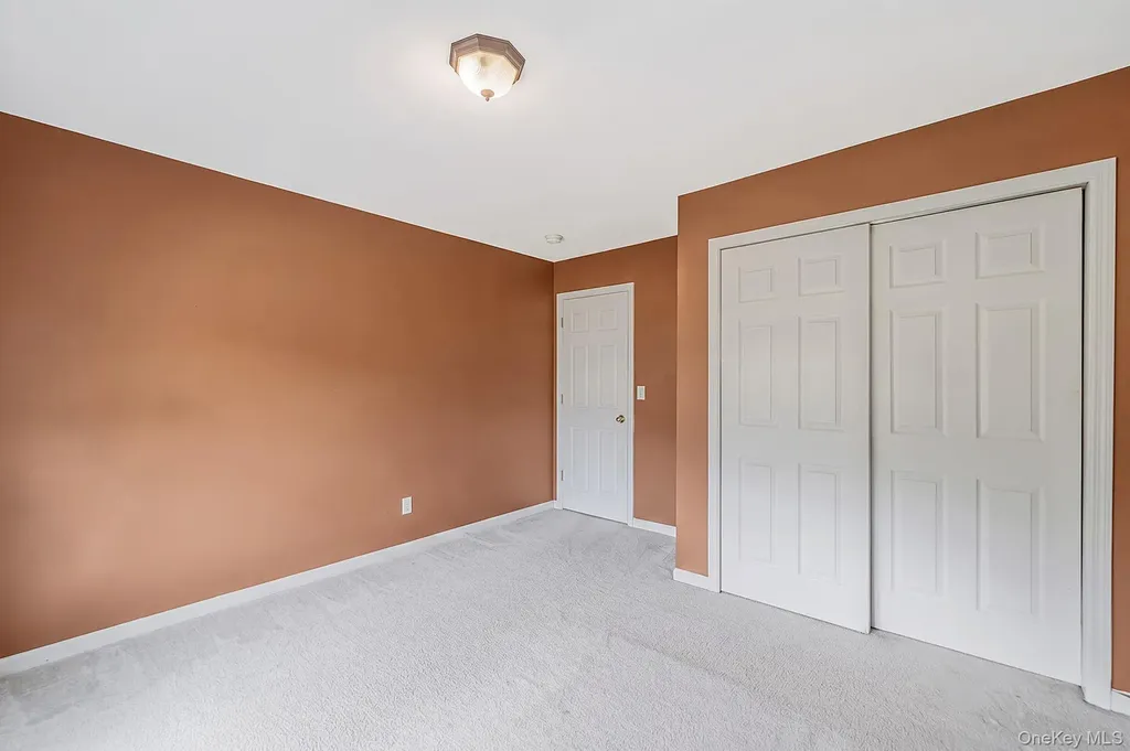 6 Westover Court Shoreham NY 11786