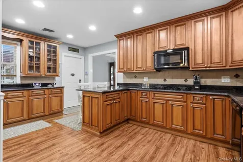 1 Interlaken Drive Eastchester NY 10709