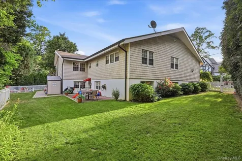 1 Interlaken Drive Eastchester NY 10709