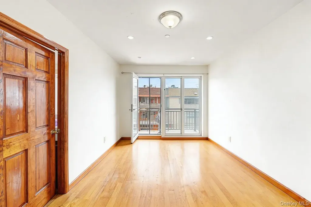 57-50 Granger St SW Corona NY 11368