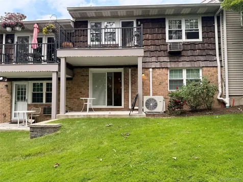 12 Harbour Lane Oyster Bay NY 11771