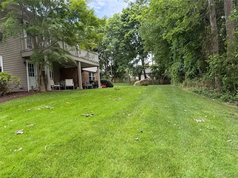 12 Harbour Lane Oyster Bay NY 11771