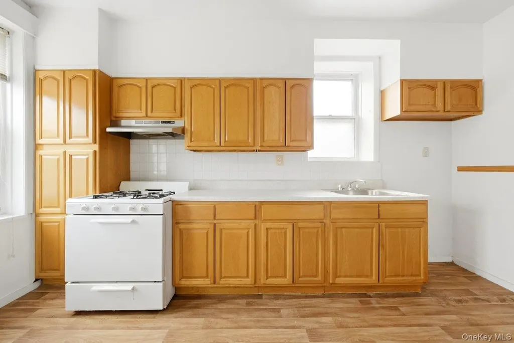 310 E 236th Street Bronx NY 10470