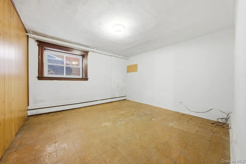 310 E 236th Street Bronx NY 10470