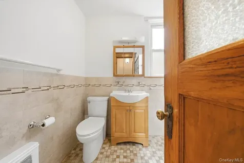 310 E 236th Street Bronx NY 10470