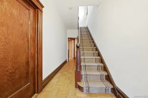 310 E 236th Street Bronx NY 10470