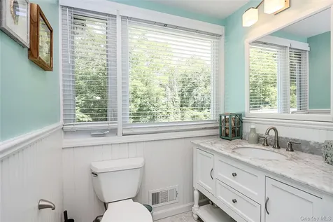273 Sugar Toms Lane East Norwich NY 11732