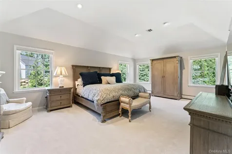 22 Perrins Peak Road Stony Point NY 10980