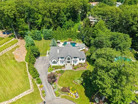 22 Perrins Peak Road Stony Point NY 10980