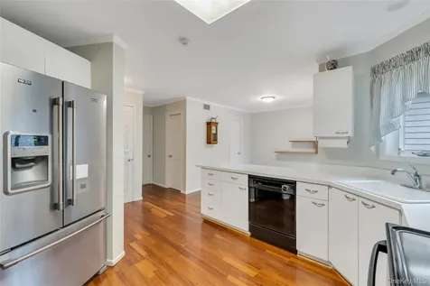 22 Kettle Hole Road Manorville NY 11949