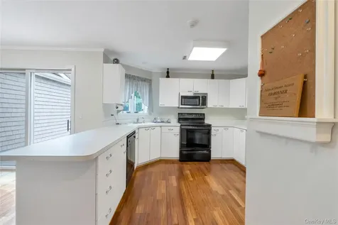 22 Kettle Hole Road Manorville NY 11949