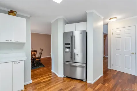 22 Kettle Hole Road Manorville NY 11949