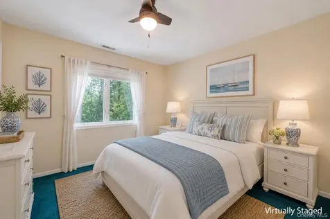 22 Kettle Hole Road Manorville NY 11949