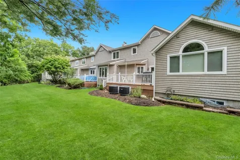 22 Kettle Hole Road Manorville NY 11949