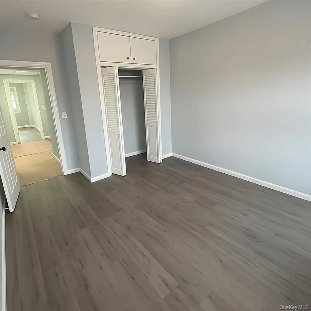 21813 Jamaica Avenue Queens Village NY 11428
