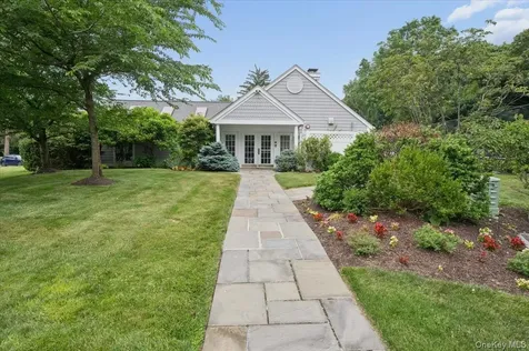 8 Oakcrest Lane Hastings-on-hudson NY 10706
