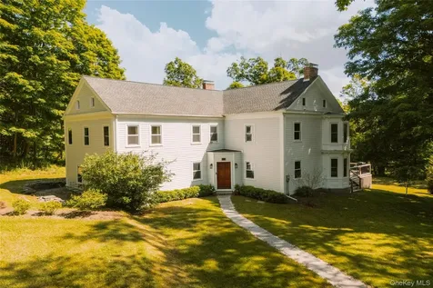 181 Vedder Road Catskill NY 12414
