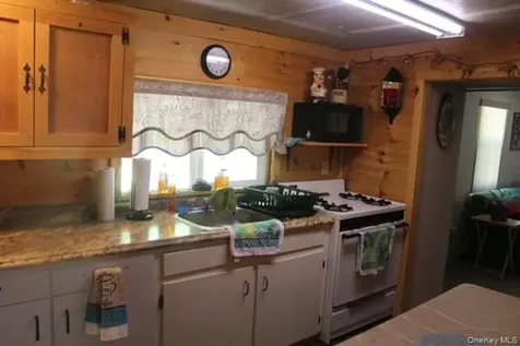 553 Friedenstein Road Long Eddy NY 12760