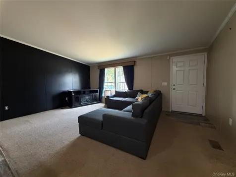 148 Old Ravina Road Selkirk NY 12158