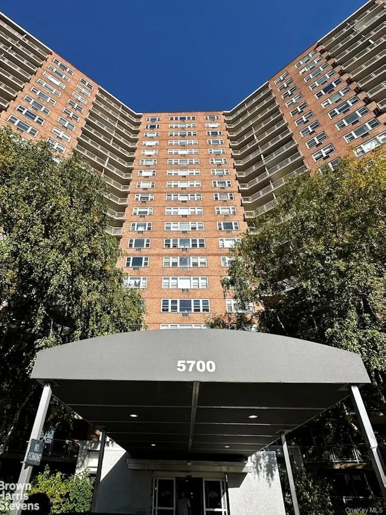 5700 Arlington Avenue Bronx NY 10471
