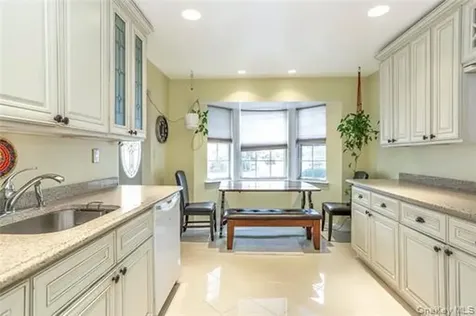 6 Manors Drive Jericho NY 11753