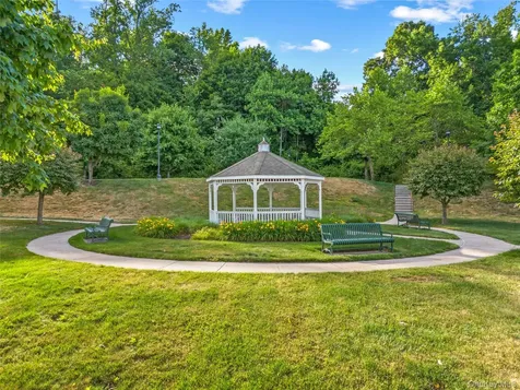2306 Jacobs Hill Road Cortlandt Manor NY 10567