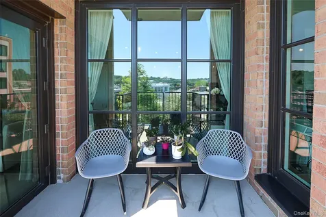 100 Garvies Point Road Glen Cove NY 11542