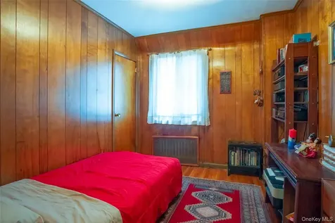 141-27 Coolidge Avenue Briarwood NY 11435