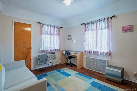 141-27 Coolidge Avenue Briarwood NY 11435