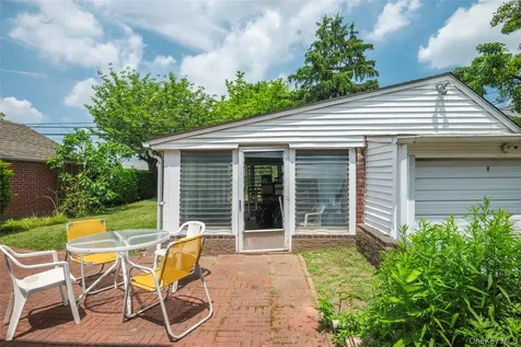 141-27 Coolidge Avenue Briarwood NY 11435