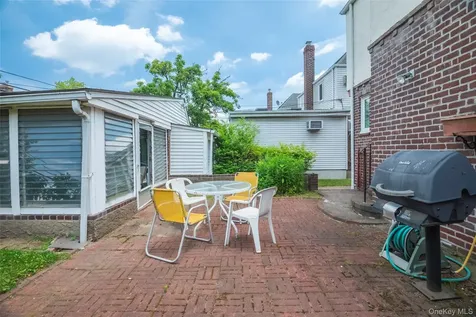 141-27 Coolidge Avenue Briarwood NY 11435