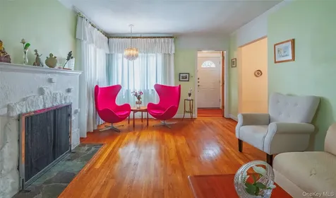 141-27 Coolidge Avenue Briarwood NY 11435