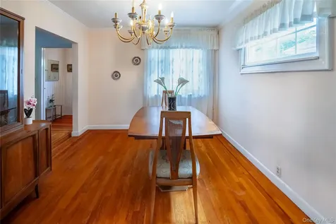 141-27 Coolidge Avenue Briarwood NY 11435