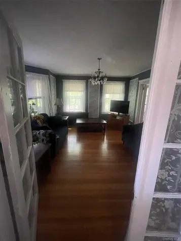 195 Prospect Avenue White Plains NY 10607