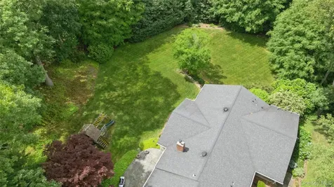 35 Woodvale Drive Syosset NY 11791