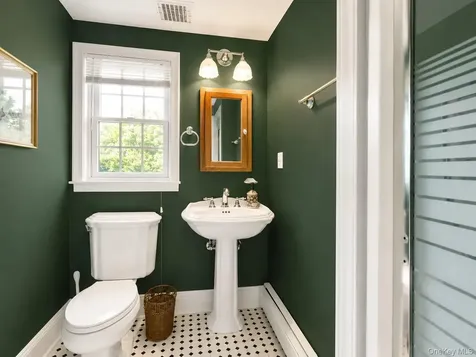 15 Anita Place Farmingdale NY 11735
