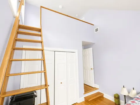 15 Anita Place Farmingdale NY 11735