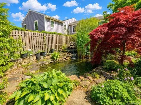 15 Anita Place Farmingdale NY 11735